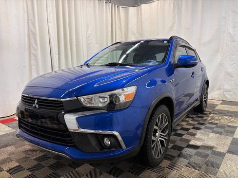 Used 2016 Mitsubishi Outlander Sport SEL image 2