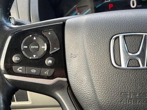 Used 2018 Honda Odyssey Elite image 14