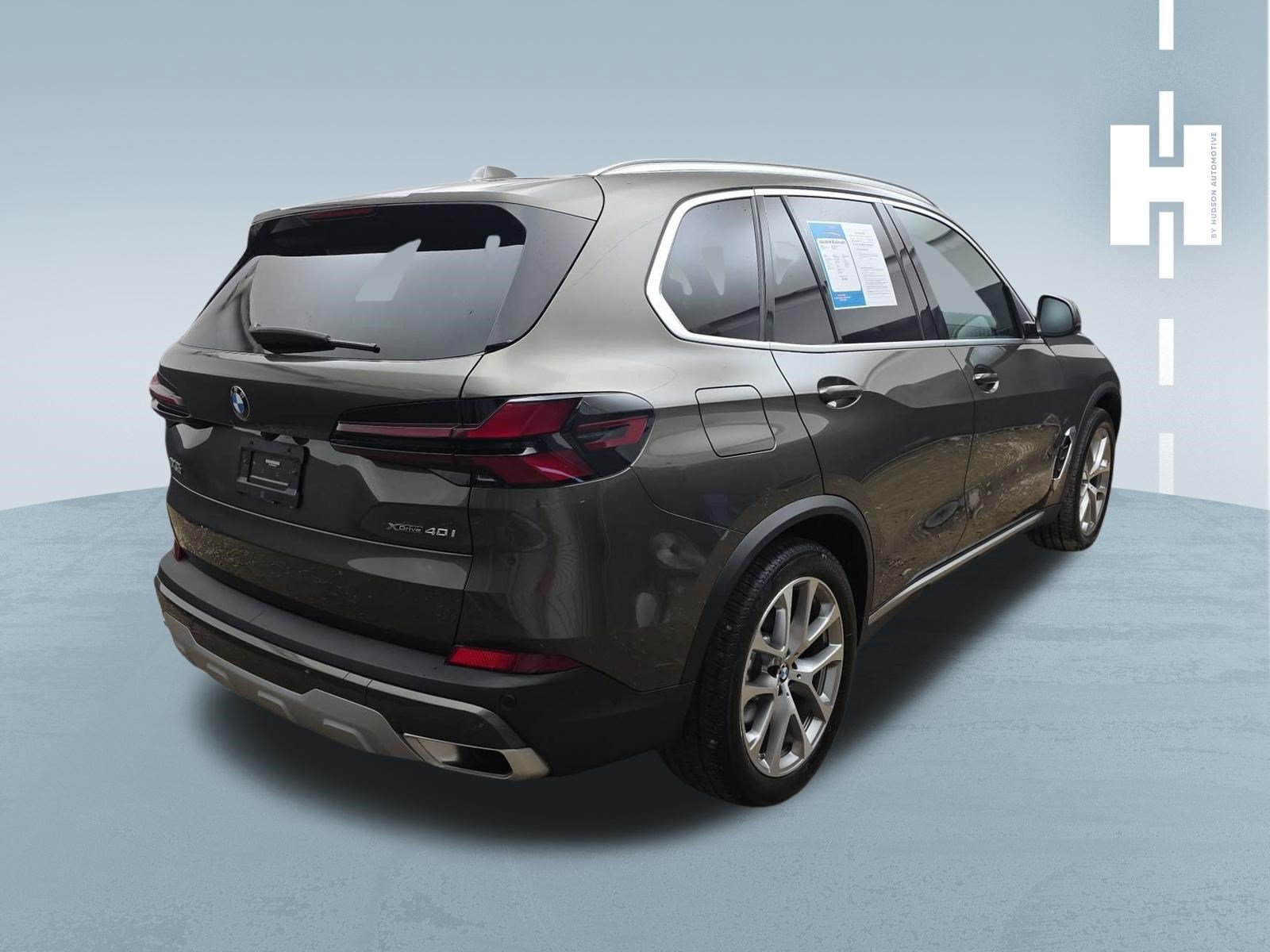 Used 2024 BMW X5 xDrive40i AWD/4WD image 4