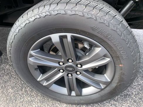 Used 2023 Ford F150 XLT w/ Equipment Group 302A High image 11