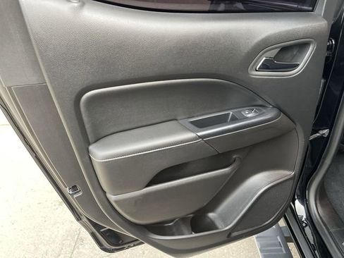 Used 2020 GMC Canyon Denali image 12