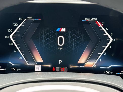 New 2026 BMW X5 xDrive40i w/ M Sport Package AWD/4WD image 24