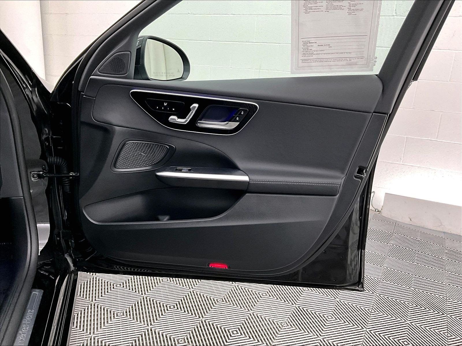 Used 2026 Mercedes-Benz C 300 Sedan image 25