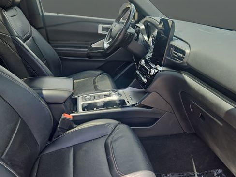 Used 2021 Ford Explorer ST w/ Equipment Group 401A AWD/4WD image 24