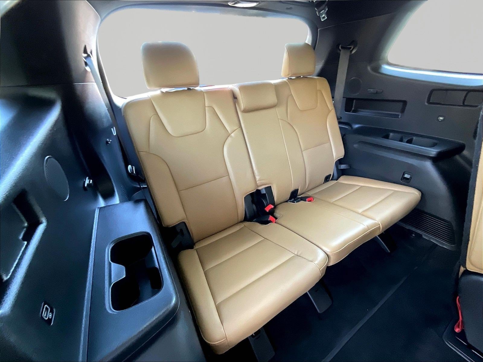 Used 2020 Kia Telluride SX w/ Towing Package AWD/4WD image 26