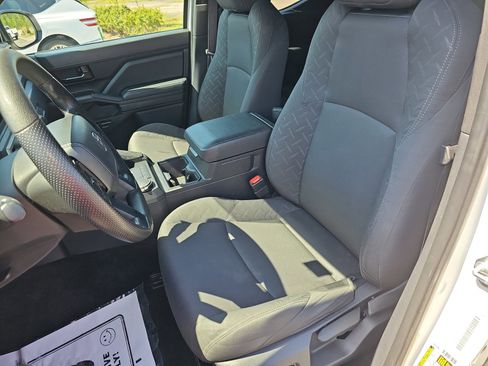 Used 2024 Toyota Tacoma SR image 15