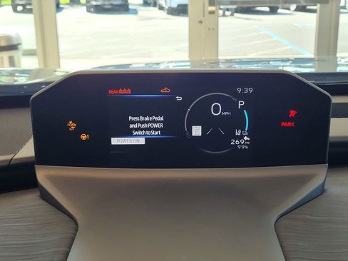 New 2026 Toyota C-HR AWD/4WD image 10