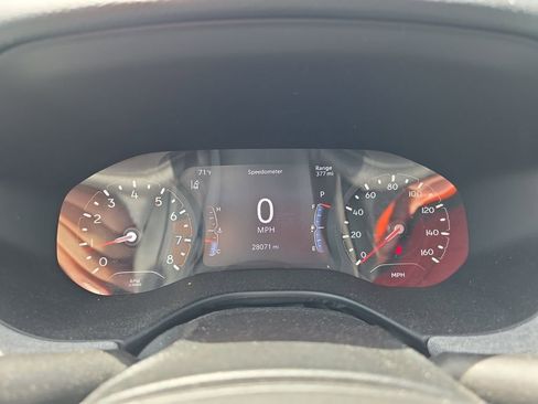 Used 2022 Jeep Compass Latitude w/ Sun and Sound Group AWD/4WD image 16