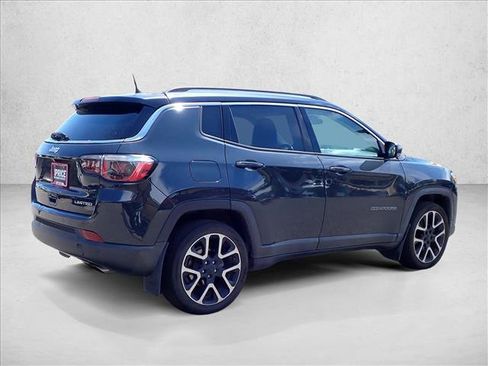 Used 2018 Jeep Compass Limited w/ Safe & Security Group FWD image 3