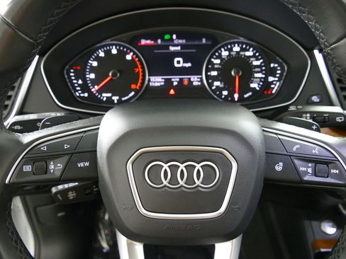 Used 2023 Audi Q5 2.0T Premium w/ Convenience Package AWD/4WD image 25