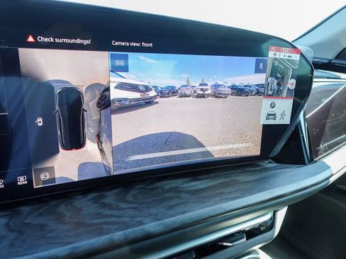 New 2025 Audi Q5 Prestige image 24