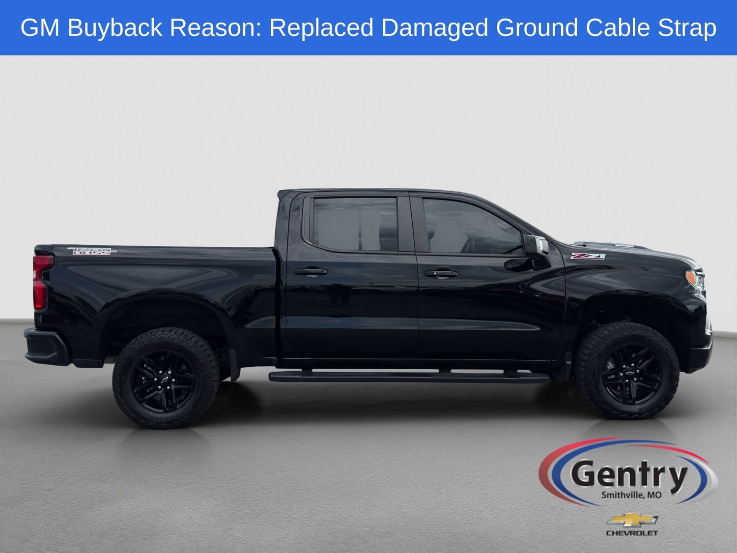 Used 2024 Chevrolet Silverado 1500 LT Trail Boss w/ LT Trail Boss Premium Package AWD/4WD image 7