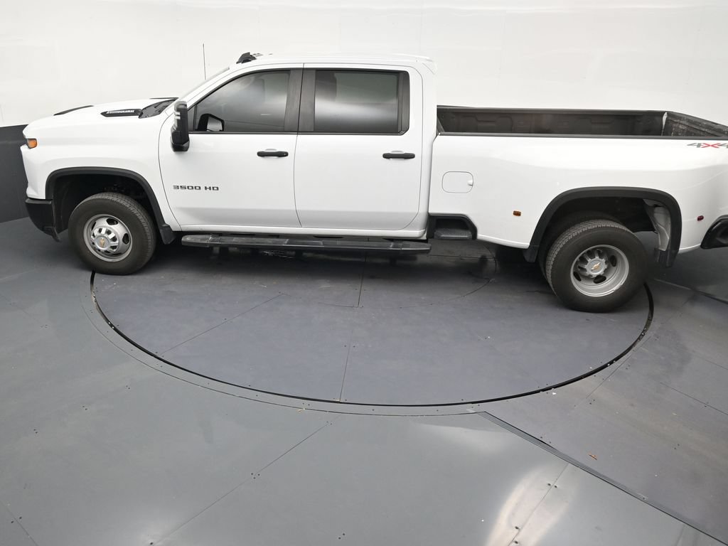 Used 2025 Chevrolet Silverado 3500 W/T AWD/4WD image 12