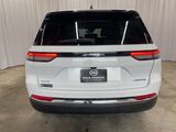 Used 2023 Jeep Grand Cherokee Limited image 6