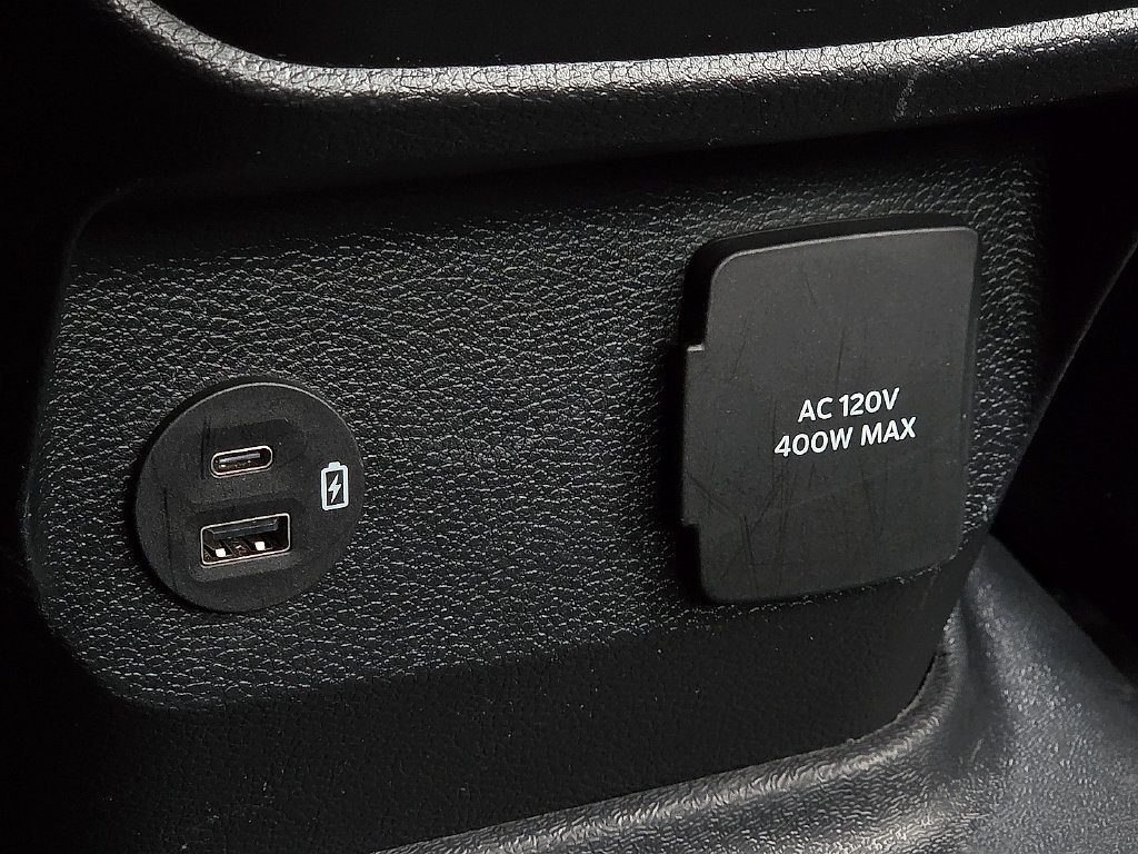 Used 2024 Ford Ranger XLT w/ FX4 Off-Road Package AWD/4WD image 9