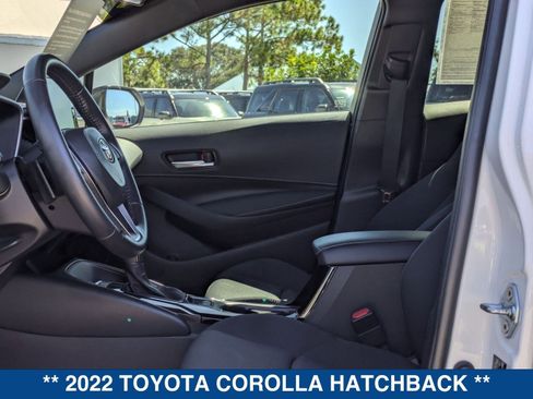 Used 2022 Toyota Corolla SE image 20