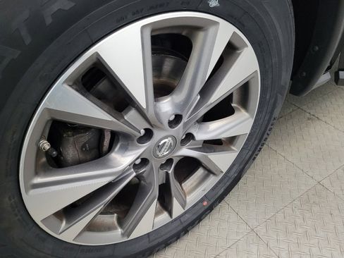 Used 2017 Nissan Murano S w/ Navigation Package image 31