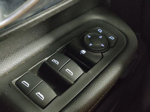 Used 2019 GMC Terrain SLE w/ Driver Convenience Package FWD image 27