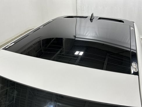 Used 2024 Rivian R1T Adventure Quad AWD/4WD image 13