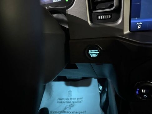 Used 2023 Ford Bronco Outer Banks w/ Sasquatch Package image 18