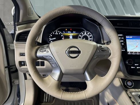 Used 2018 Nissan Murano SL w/ Moonroof Package image 14