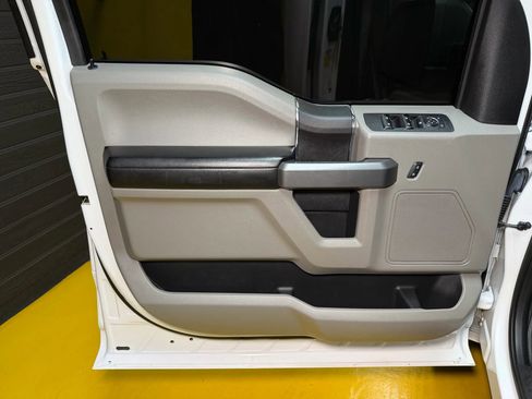 Used 2018 Ford F150 XLT image 27