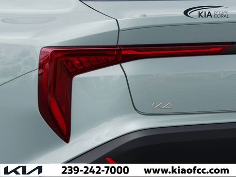 New 2025 Kia K4 LXS image 11