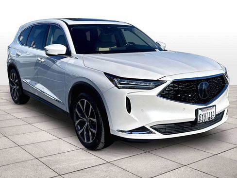 Used 2022 Acura MDX FWD w/ Technology Package image 2