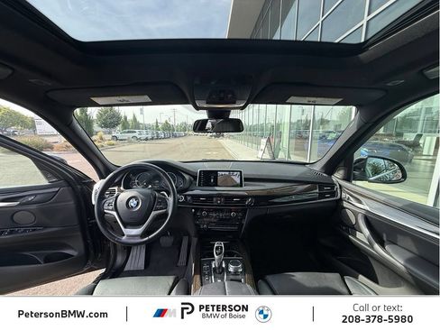Used 2018 BMW X5 xDrive50i w/ Executive Package AWD/4WD image 20