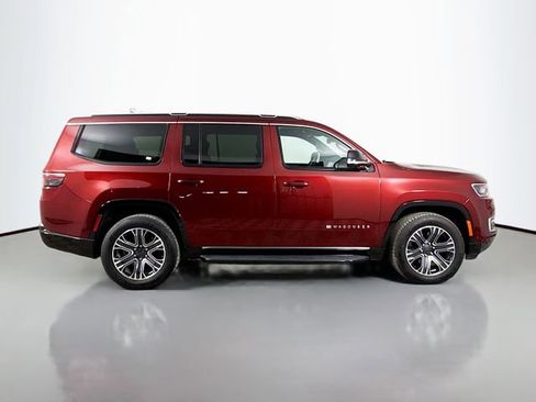 Used 2023 Jeep Wagoneer Series II image 8