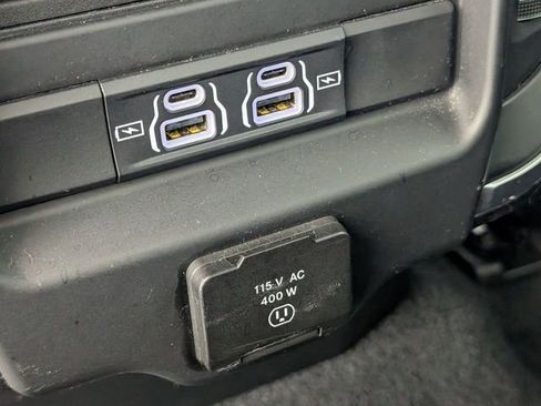 Used 2025 RAM 1500 Big Horn AWD/4WD image 26
