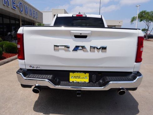 Used 2025 RAM 1500 Laramie AWD/4WD image 5