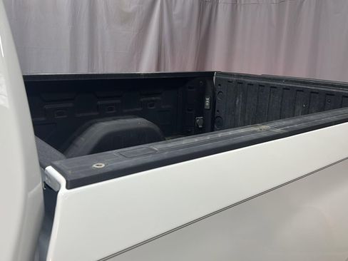 Used 2023 Chevrolet Silverado 1500 LTZ w/ LTZ Convenience Package II image 18