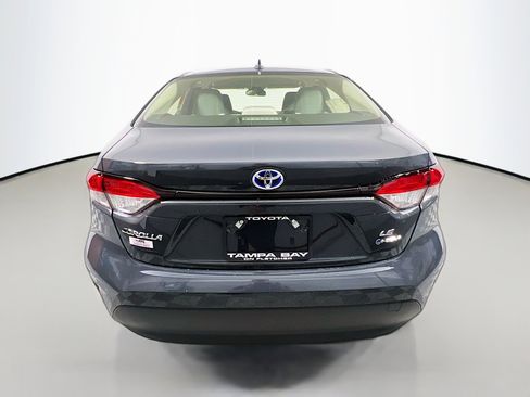 Used 2025 Toyota Corolla LE image 6