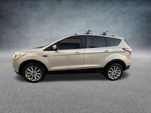 Used 2017 Ford Escape Titanium w/ Equipment Group 301A FWD image 8