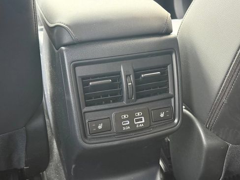 Used 2026 Subaru Outback Limited XT AWD/4WD image 26