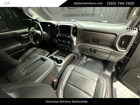 Used 2019 Chevrolet Silverado 1500 LT Trail Boss image 19