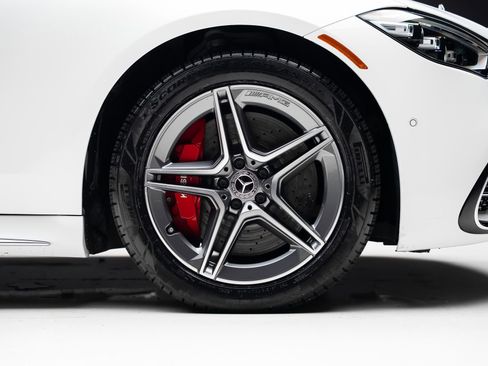 Used 2024 Mercedes-Benz S 580e 4MATIC Sedan w/ AMG Line image 40