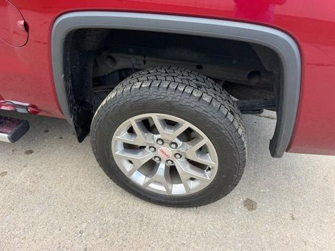 Used 2018 GMC Sierra 1500 SLT w/ SLT Premium Package AWD/4WD image 6