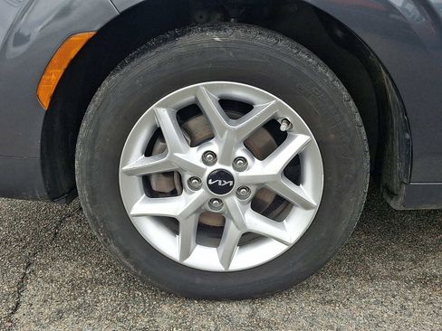 Used 2023 Kia Soul S image 9