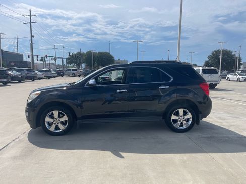 Used 2015 Chevrolet Equinox LT FWD image 2