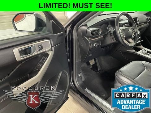 Used 2022 Ford Explorer Limited w/ Class IV Trailer Tow Package AWD/4WD image 10