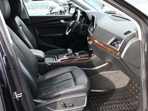 Used 2019 Audi Q5 2.0T Premium Plus image 29
