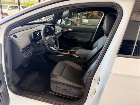 Used 2023 Volkswagen ID.4 Pro S RWD image 22