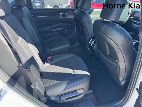 New 2026 Kia Sorento SX Prestige image 18