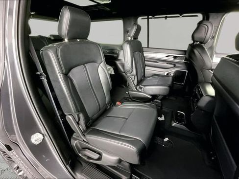 New 2026 Jeep Grand Wagoneer Limited AWD/4WD image 11