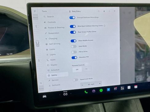 Used 2023 Tesla Model X AWD/4WD image 46