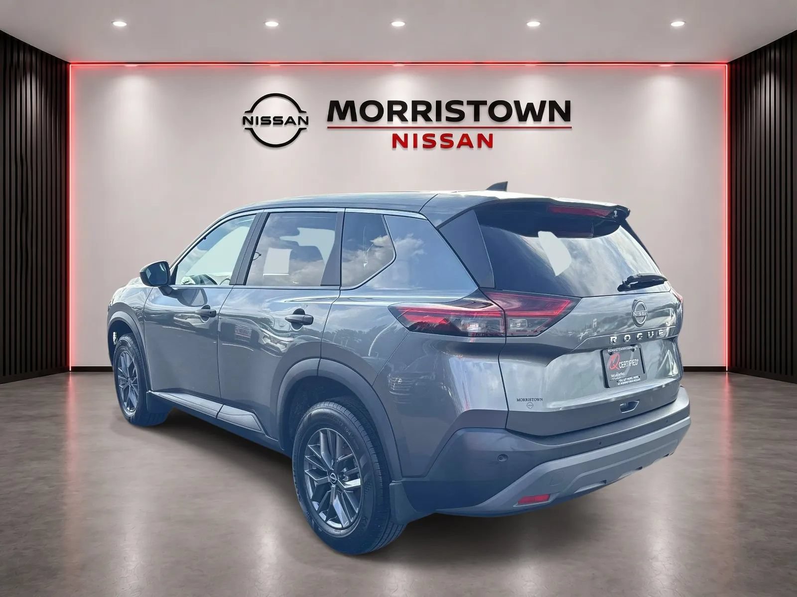 Used 2023 Nissan Rogue S FWD image 6