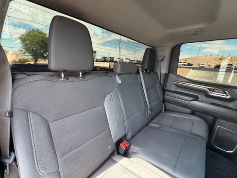 Used 2022 GMC Sierra 1500 SLE AWD/4WD image 17