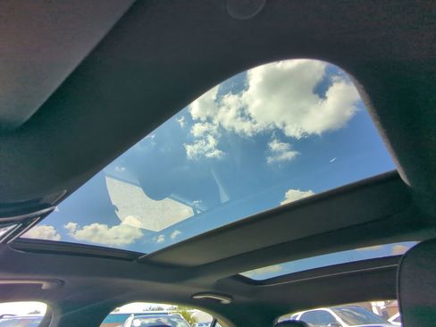 New 2025 Mercedes-Benz C 36 AMG S image 17